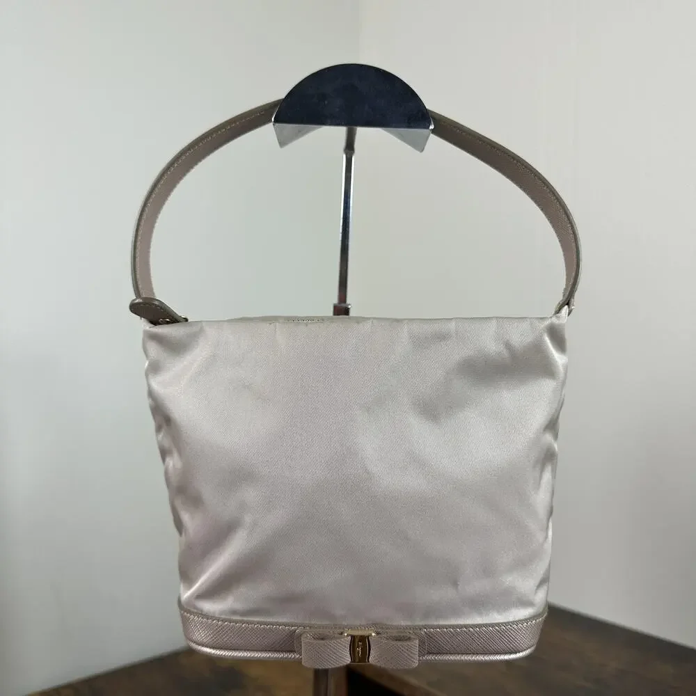 Salvatore Ferragamo Carrie Vara Shoulder Bag Womens Small Beige Leather Italy
